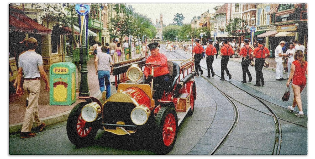 Disneyland Bath Towel featuring the photograph Disneyland High Street 1984 by Gordon James