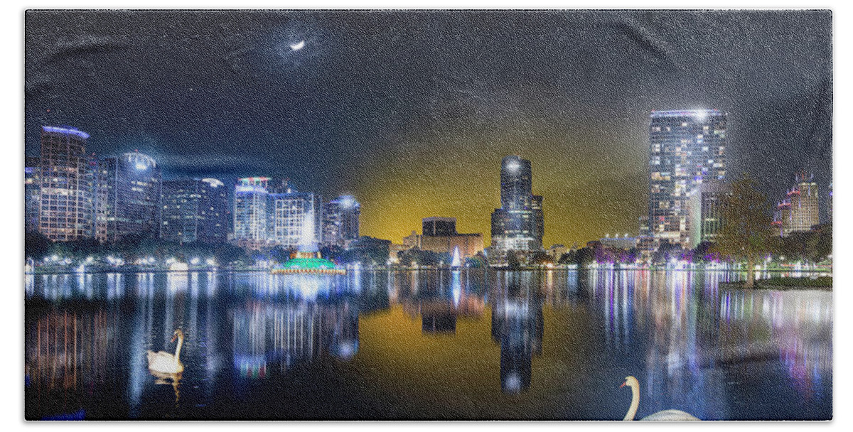 Ake Eola Bath Towel featuring the photograph Downtown Orlando Sunset and Crescent Moon by Mark Andrew Thomas