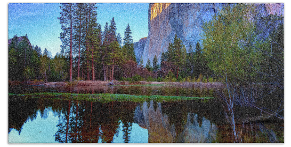 Yosemite Hand Towel featuring the photograph El Capitan by Rick Berk