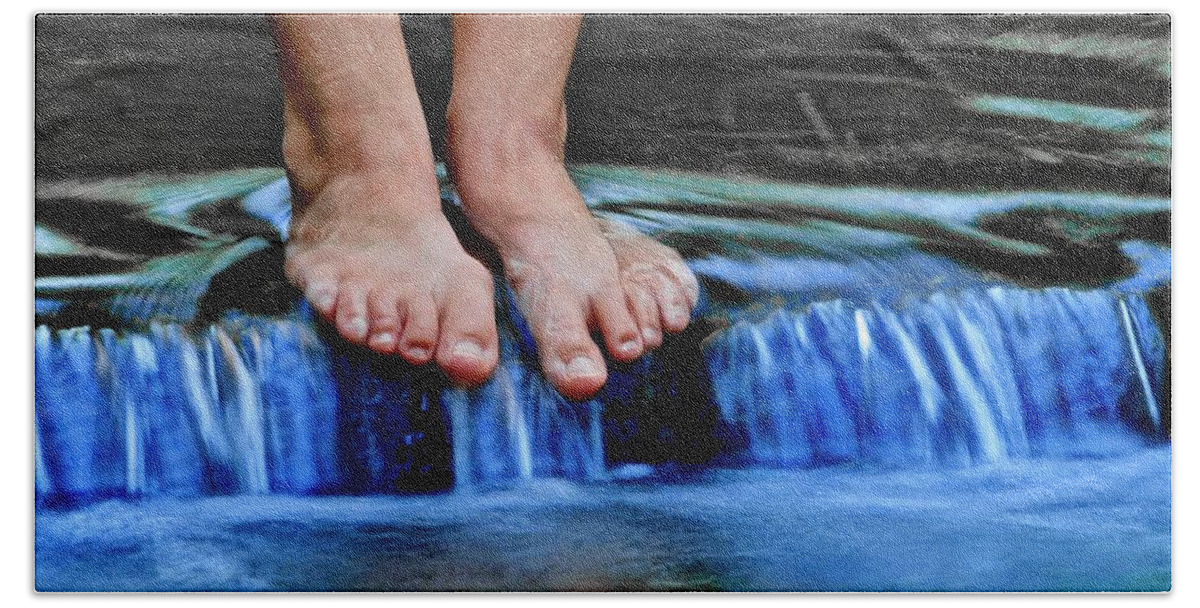 Feet Bath Towel featuring the photograph Enjoying Summer by Frozen in Time Fine Art Photography