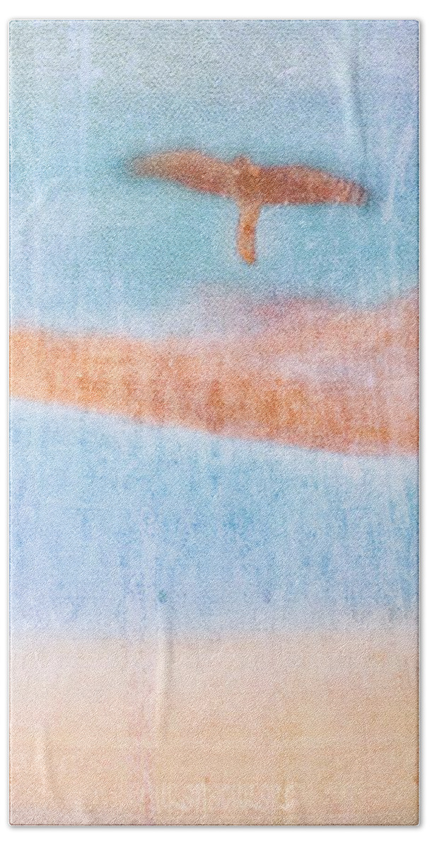 Falcon Bath Towel featuring the photograph Falco by Auranatura Art