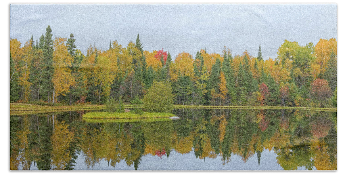 Charlevoix Hand Towel featuring the photograph Fall Reflecton by CR Courson