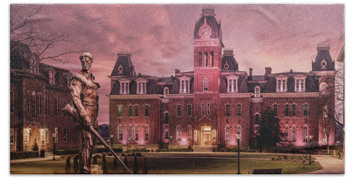 Graduation Bath Towel featuring the photograph Famous Mountaineer statue in front of Woodburn Hall at West Virg by Steven Heap