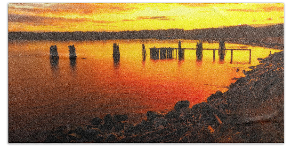 Friday Harbor Washington Bath Towel featuring the photograph Fire in the Water by Thomas Ashcraft