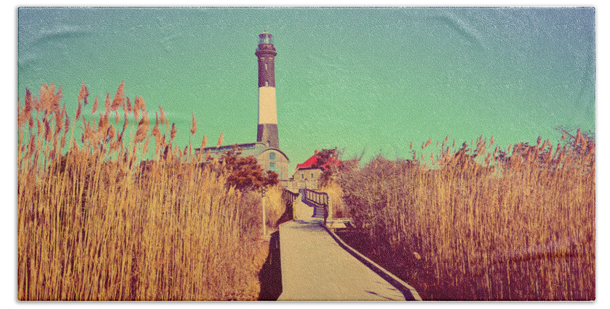 Fire Island Bath Towel featuring the photograph Fire Island Lighthouse by Stacie Siemsen