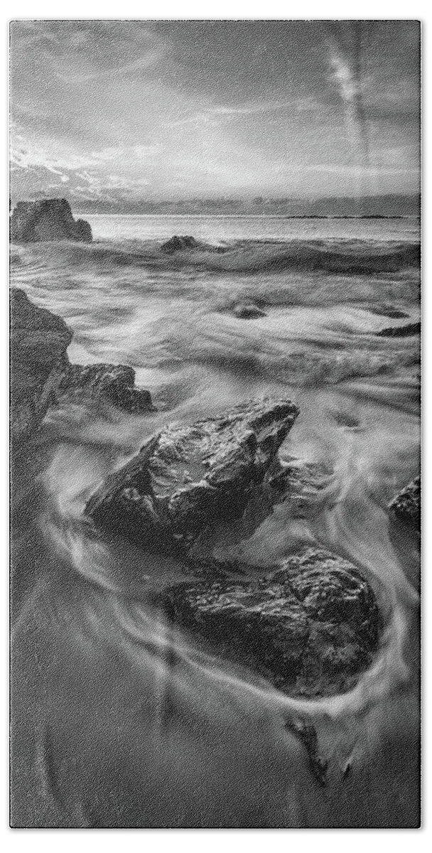 Marginal Way Bath Towel featuring the photograph First Light in Ogunquit in Black and White by Kristen Wilkinson