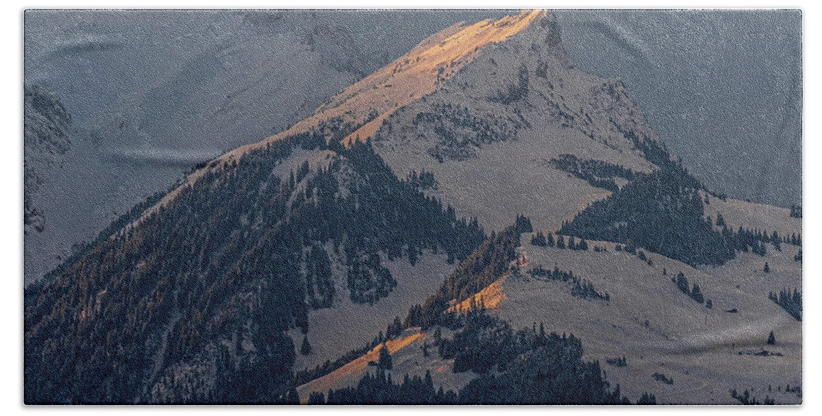 Alps Hand Towel featuring the photograph First light on the mountain by Ulrich Burkhalter