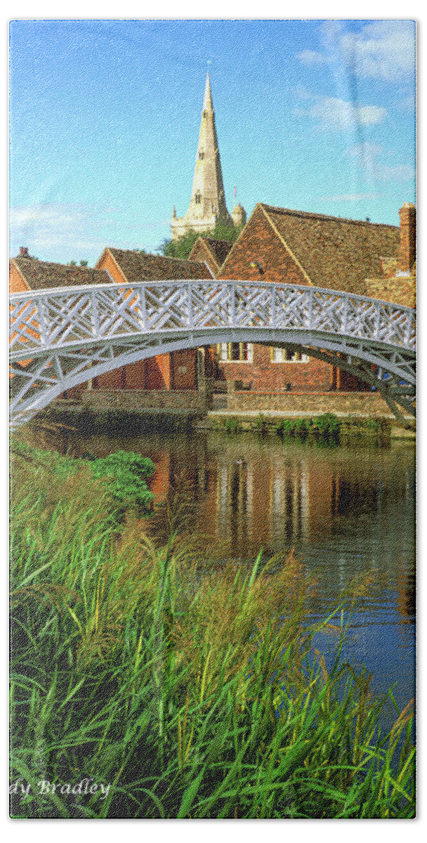 Summer Bridge Bath Towel featuring the photograph Foot Bridge in England by Randy Bradley
