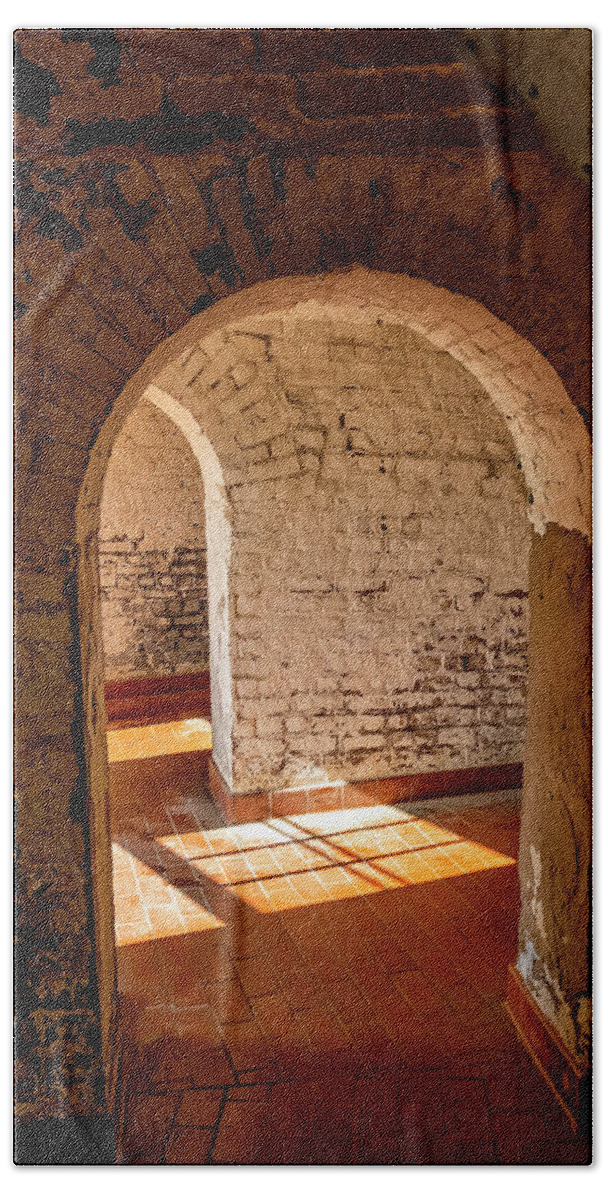 Marietta Georgia Bath Towel featuring the photograph Fort Jackson Arches by Tom Singleton