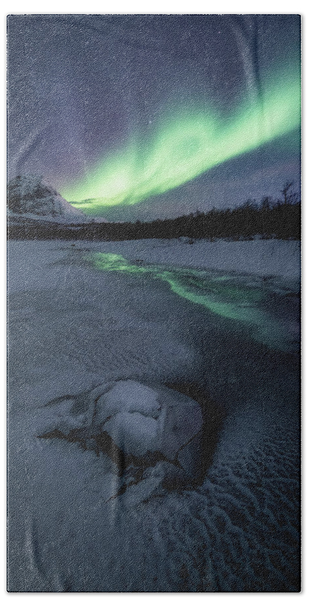 Frozen Hand Towel featuring the photograph Frozen by Tor-Ivar Naess