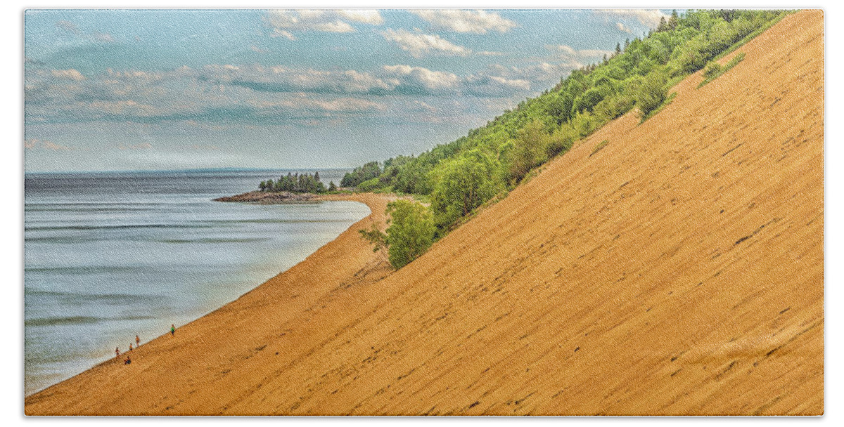 St Lawrence River Bath Towel featuring the photograph Giant sand dune along the St. Lawrence river - Tadoussac, Quebec by Elvira Peretsman