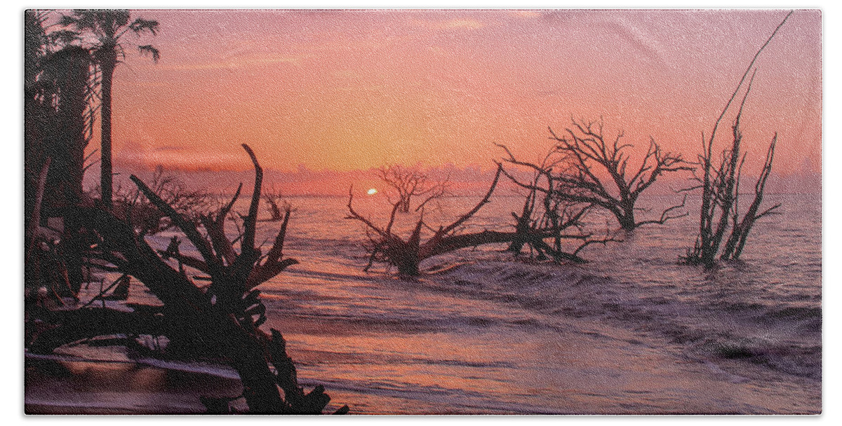 Sunrise Bath Towel featuring the photograph Dawn at the Edge of the World by Doug McPherson