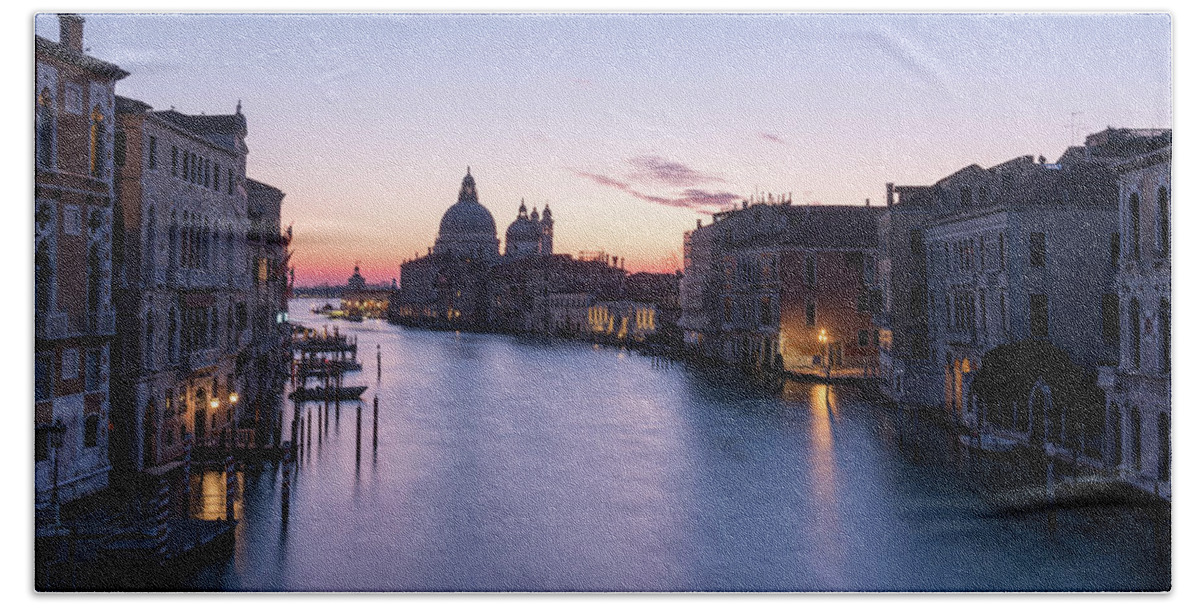 Italy Bath Towel featuring the photograph Grand Canal Panorma, Venice, Italy by Sarah Howard