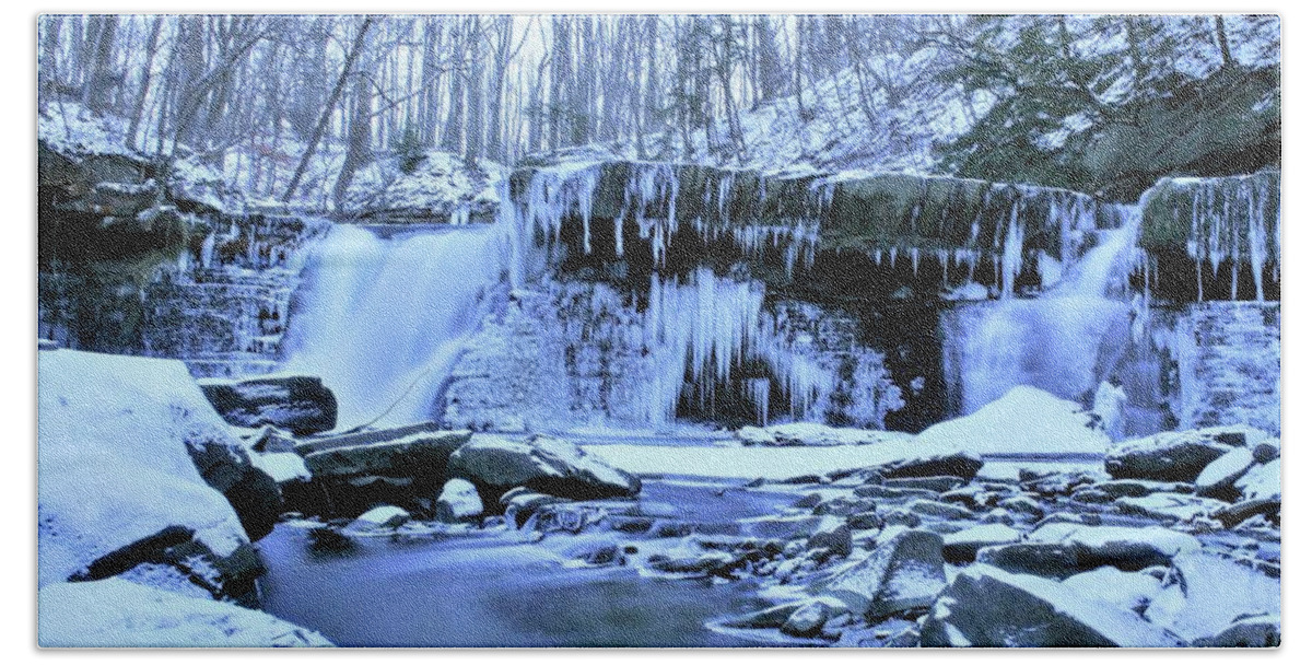  Hand Towel featuring the photograph Great Falls Winter 2019 by Brad Nellis