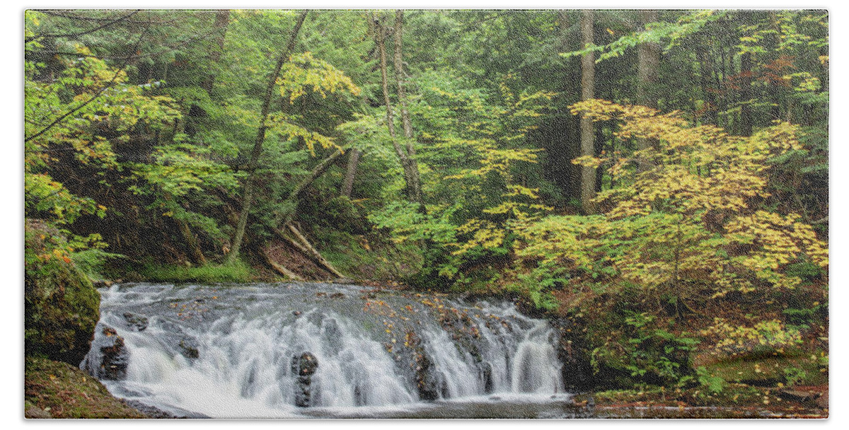 Greenstone Falls Hand Towel featuring the photograph Greenstone Falls in the Autumn by Robert Carter