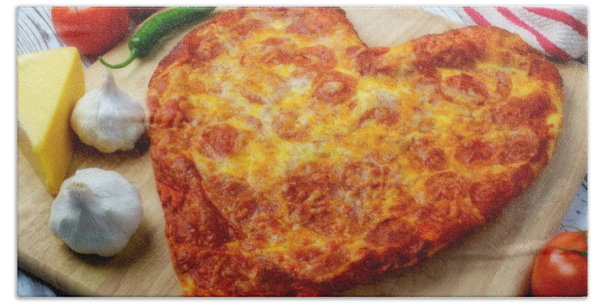 Heart Bath Towel featuring the photograph Heart Pizza by Garry Gay