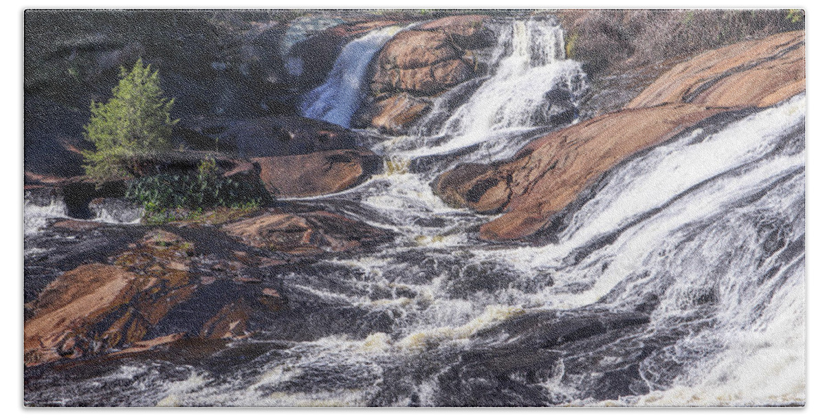 High Falls State Park Hand Towel featuring the photograph High Falls Falls by Ed Williams