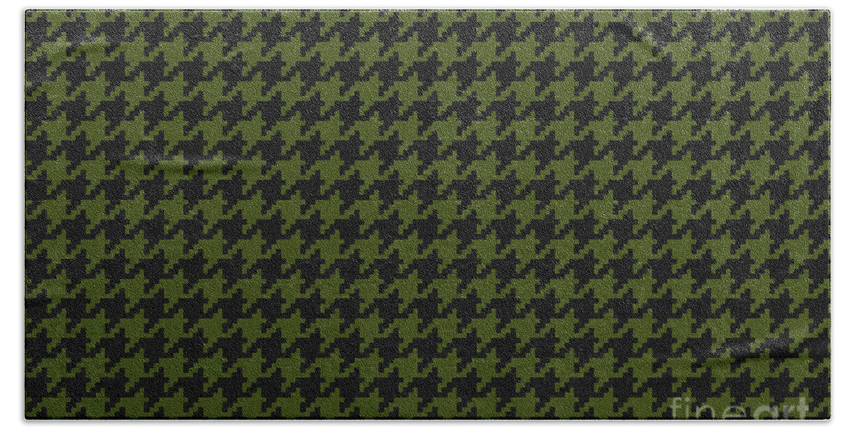 Houndstooth Plaid Pattern Black Dark Olive Green Bath Towel by Petite  Patterns - Fine Art America