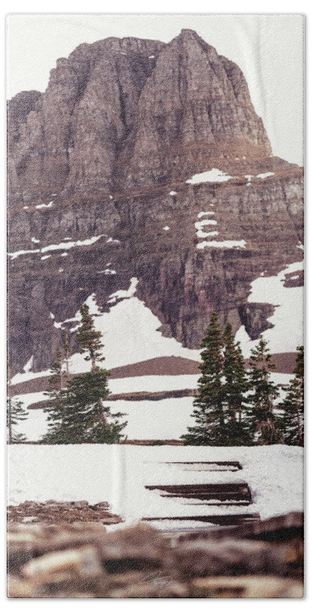  Bath Towel featuring the photograph Iconic Logan Pass by William Boggs