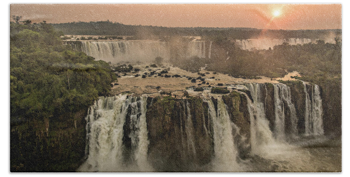 Waterfall Bath Towel featuring the photograph Iguazu Sunset by Linda Villers
