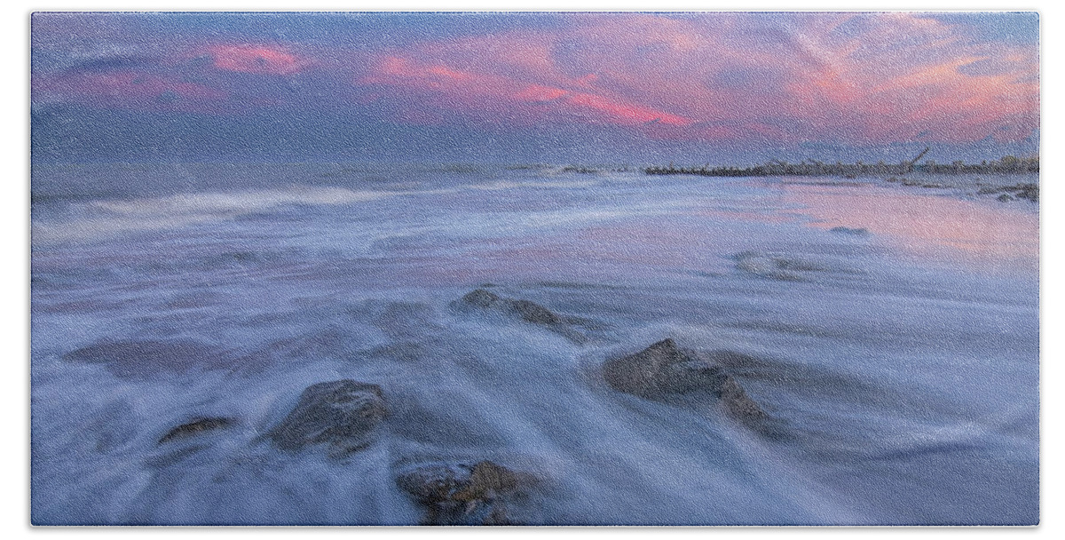 Folly Beach Hand Towel featuring the photograph In A Rush by Ree Reid