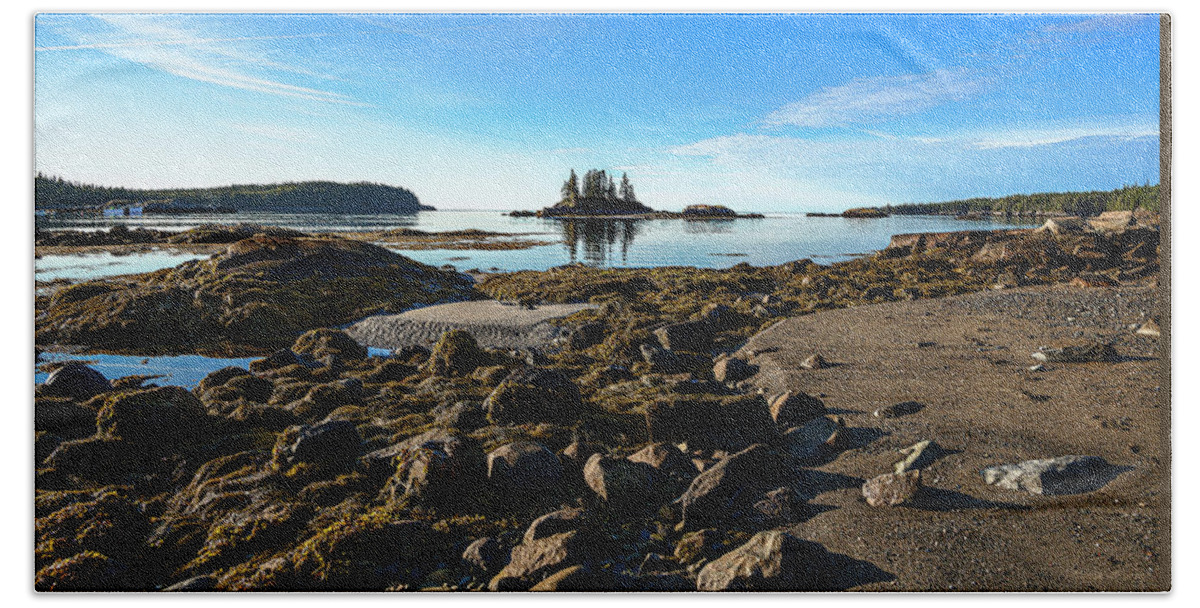 Down East Maine Bath Towel featuring the photograph Incoming Tide At Wallace Cove by Marty Saccone