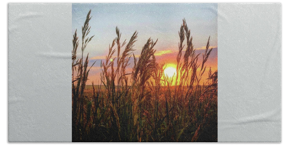 Iphonography Hand Towel featuring the photograph Iphonography Sunset 5 by Julie Powell