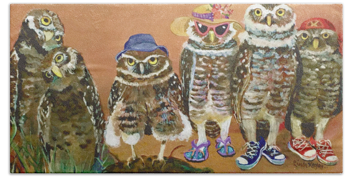 Burrowing Owls Hand Towel featuring the painting Island Owls by Linda Kegley