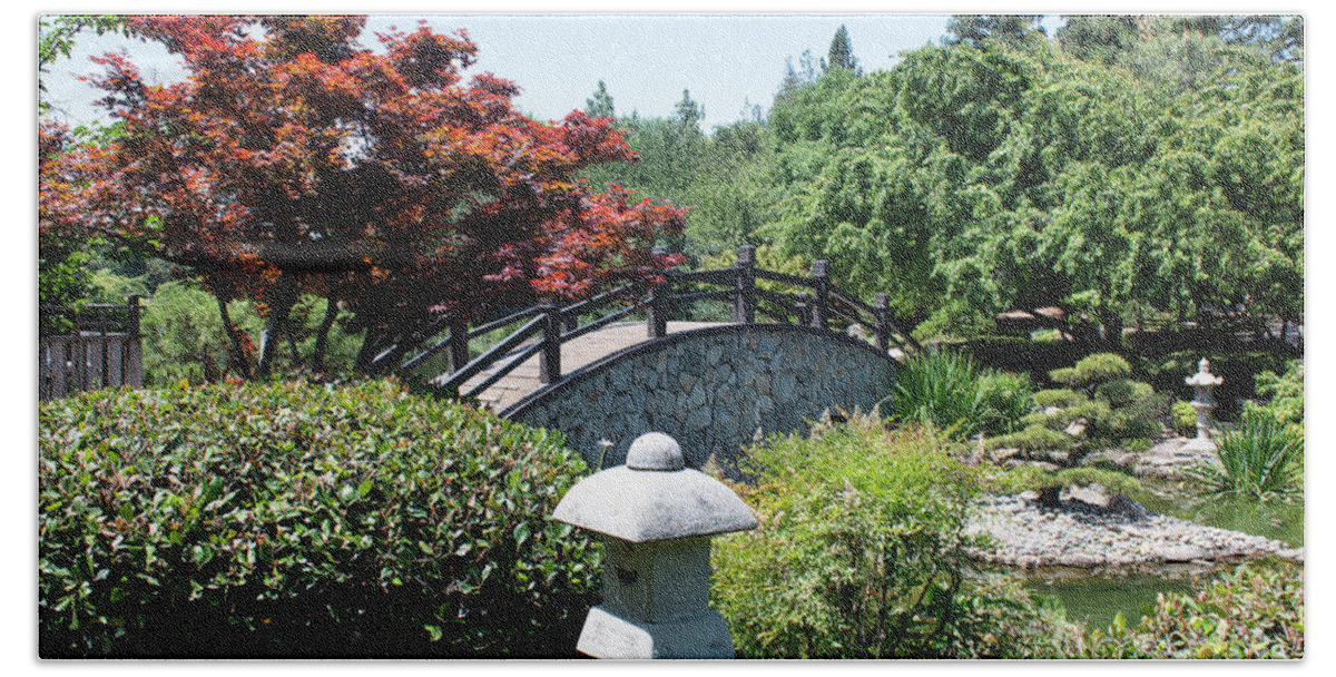 Shinzen Japanese Garrden Bath Towel featuring the photograph Japanese Garden Bridge by Ivete Basso Photography