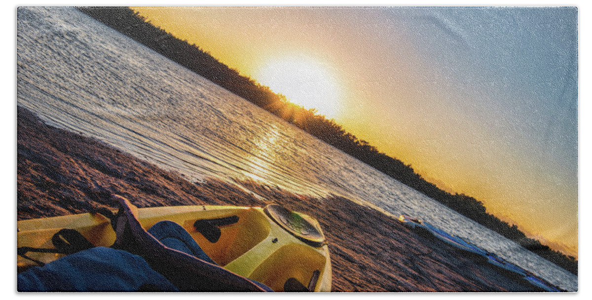 Florida Bath Towel featuring the photograph Kayak at Tiger Tail Beach Sunset Florida by Dee Potter