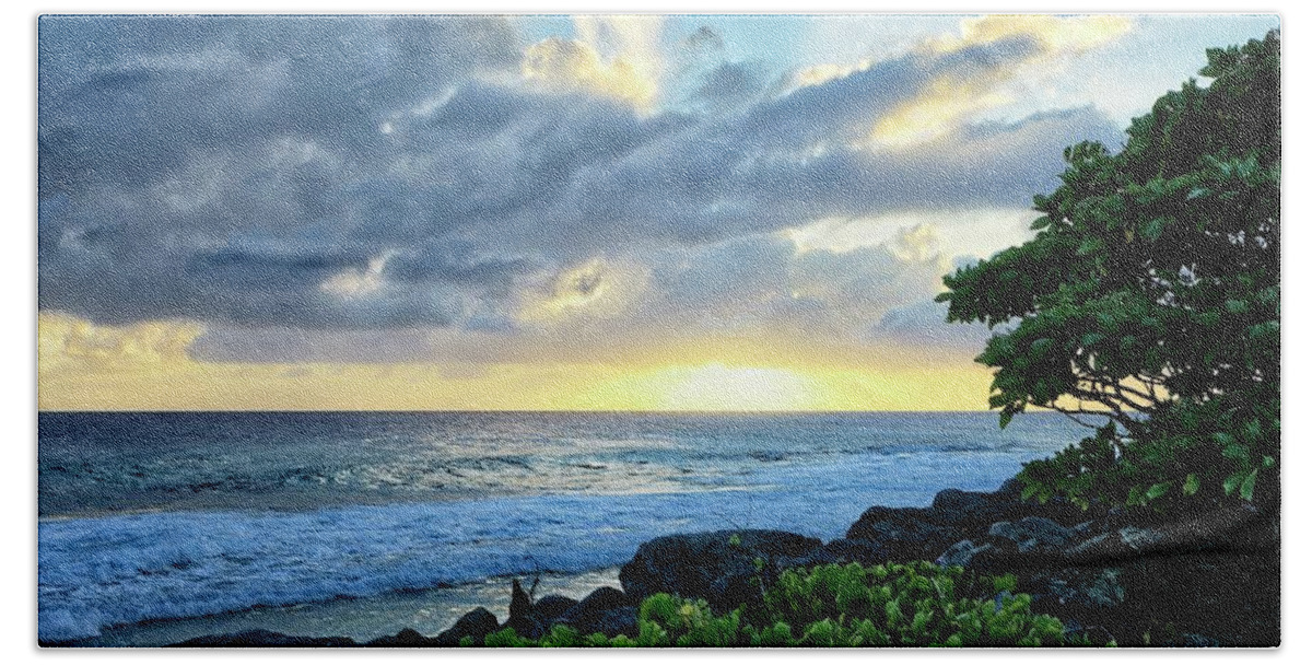 Ocean Hand Towel featuring the photograph Kwajalein by Jim Crowder