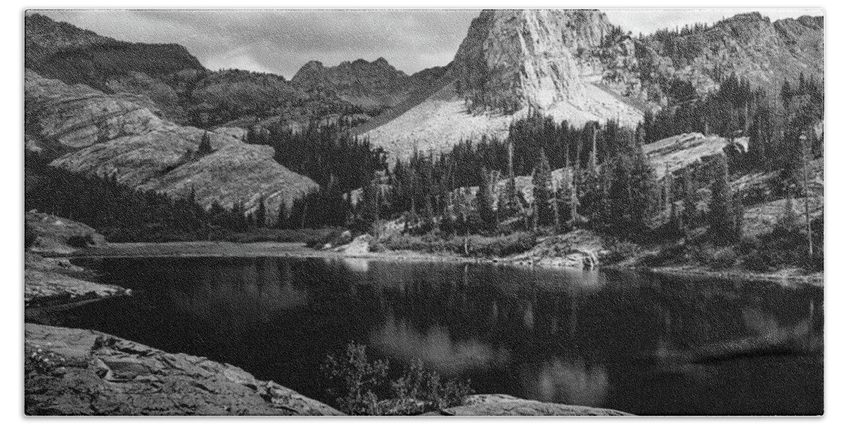 Utah Bath Towel featuring the photograph Lake Blanche and the Sundial Black and White - Big Cottonwood Canyon, Utah by Brett Pelletier