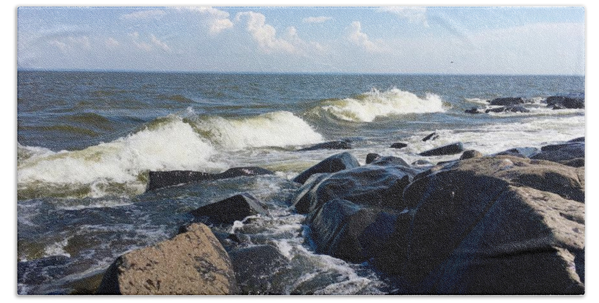 Rocks Bath Towel featuring the photograph Lake Superior by Michelle Mahnke