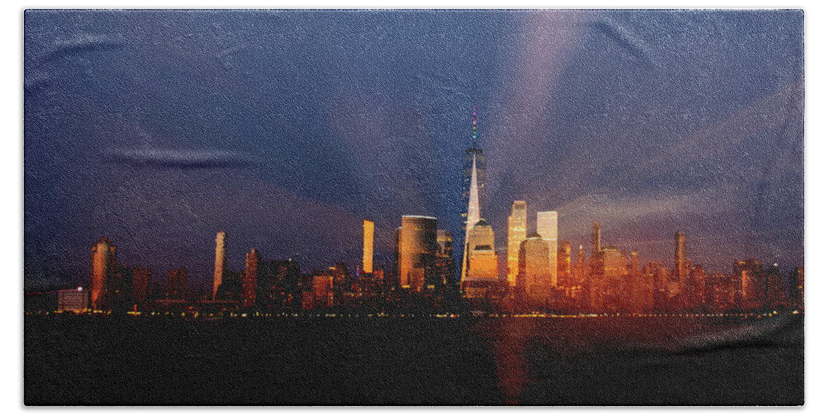 Nyc Bath Towel featuring the photograph Last Light over NYC by Alina Oswald