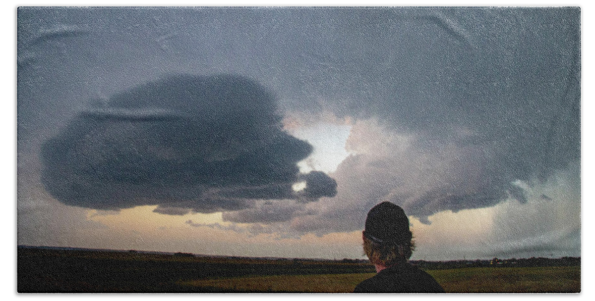 Nebraskasc Bath Towel featuring the photograph Last Storm Chase of the Year 029 by Dale Kaminski