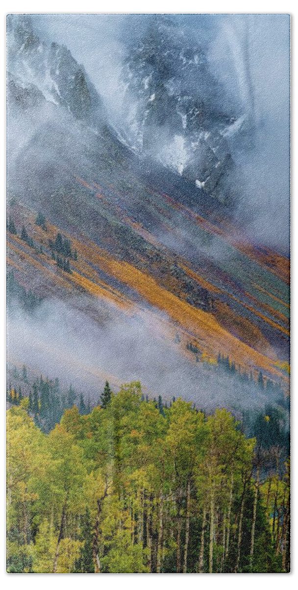 Colorado Bath Towel featuring the photograph Layers of Color by David Downs
