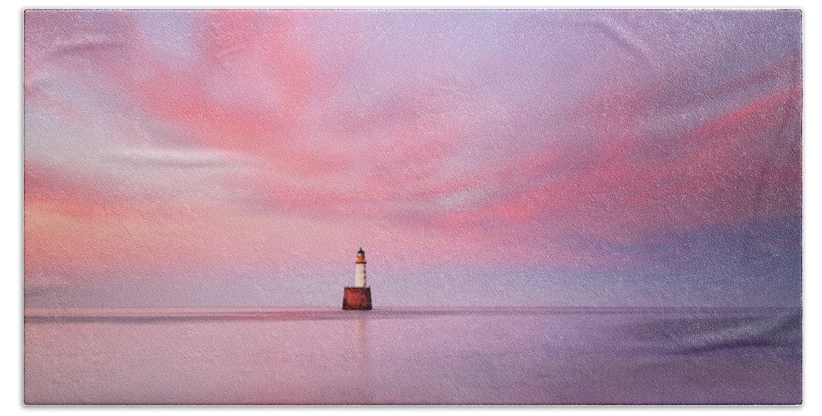 Rattray Head Lighthouse Bath Towel featuring the photograph Lighthouse Sunset by Grant Glendinning