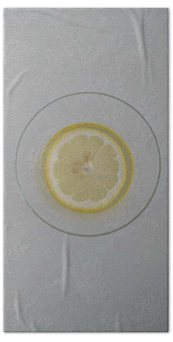 Lemon Bath Towel featuring the photograph Lime water by Faa shie