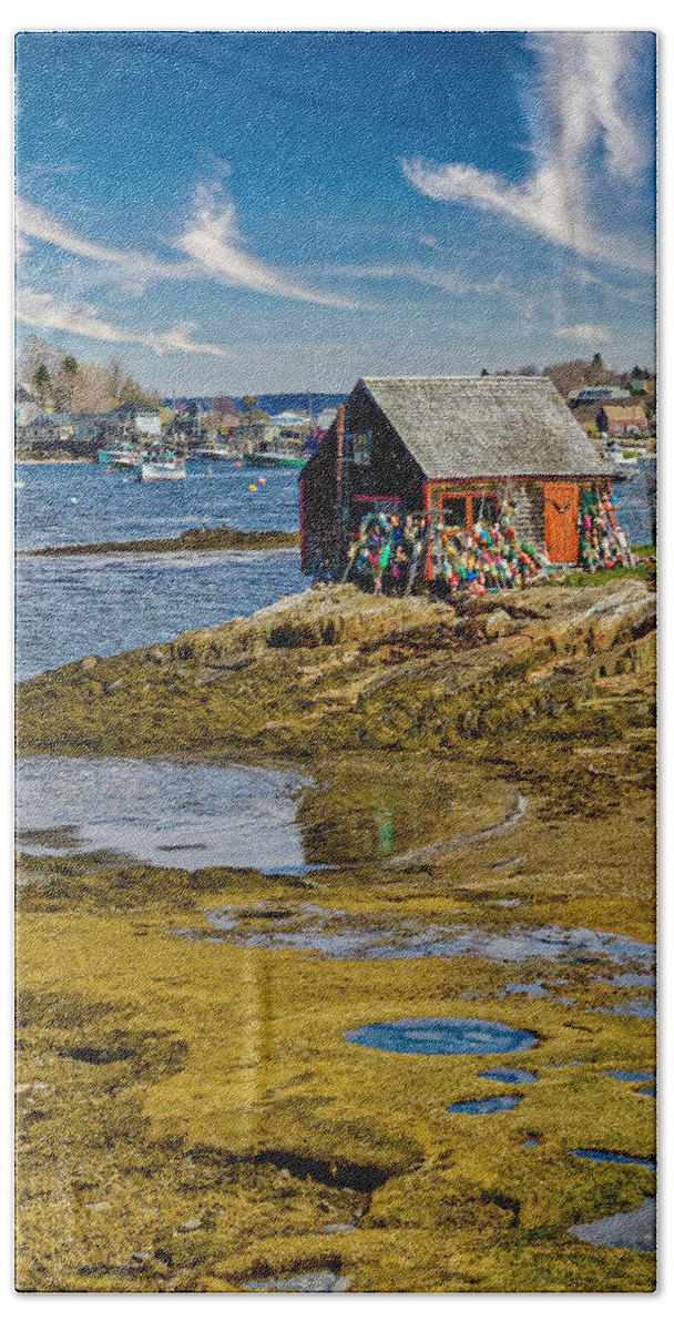 Maine Hand Towel featuring the photograph Lobster Shanty by Gary Shepard