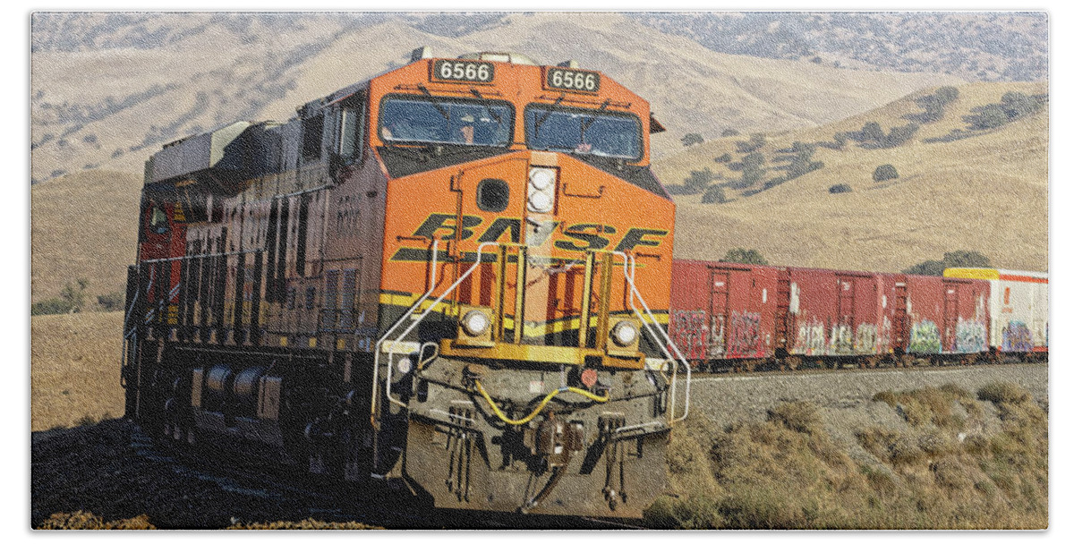 Locomotive Breath Bath Towel featuring the photograph Locomotive Breath -- BNSF Freight Train in the Tehahapi Mountains, California by Darin Volpe
