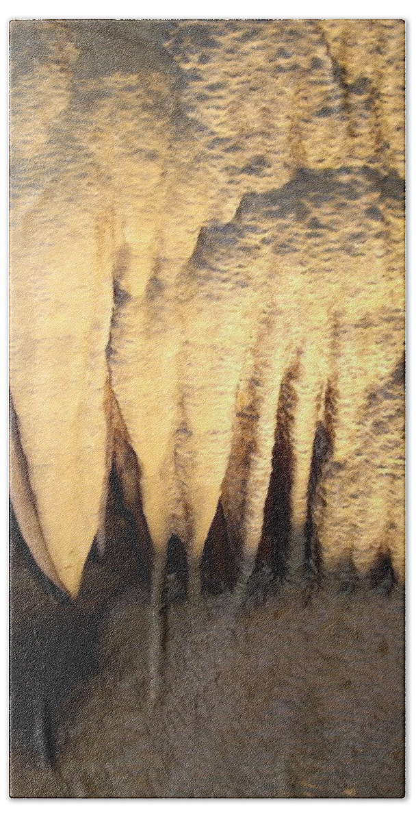 Cave Bath Towel featuring the photograph Luray Caverns by Nancy Ayanna Wyatt