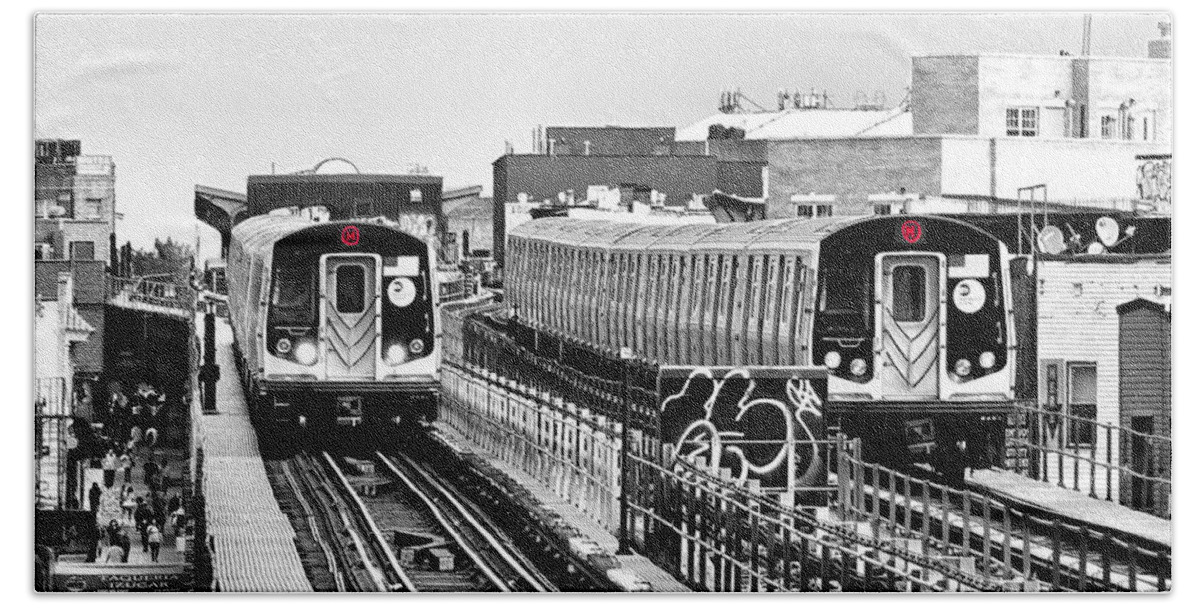 New York City Subway Hand Towel featuring the photograph M and M by Steve Ember