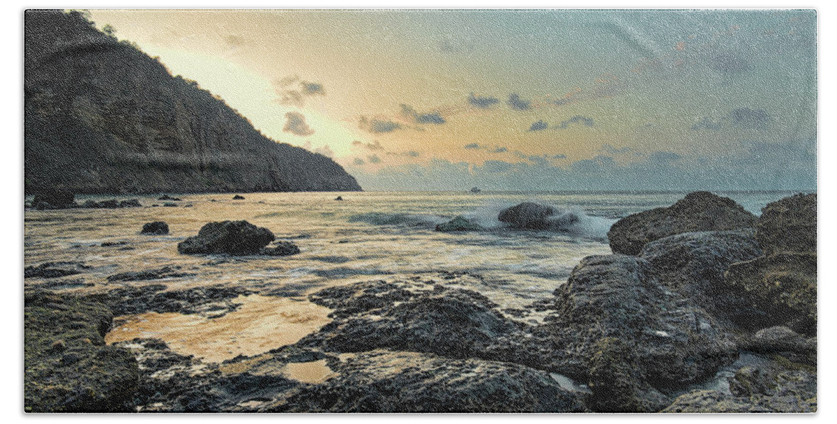 Côte Pacifique Hand Towel featuring the photograph Machalilla Punta Mirador sunset by Henri Leduc