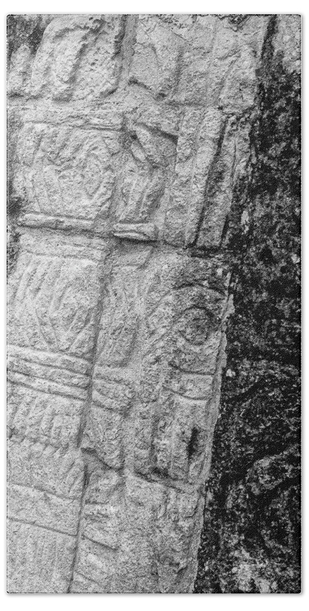 Mayan Bath Towel featuring the photograph Mayan Wall Carvings - Chichen Itza by Frank Mari