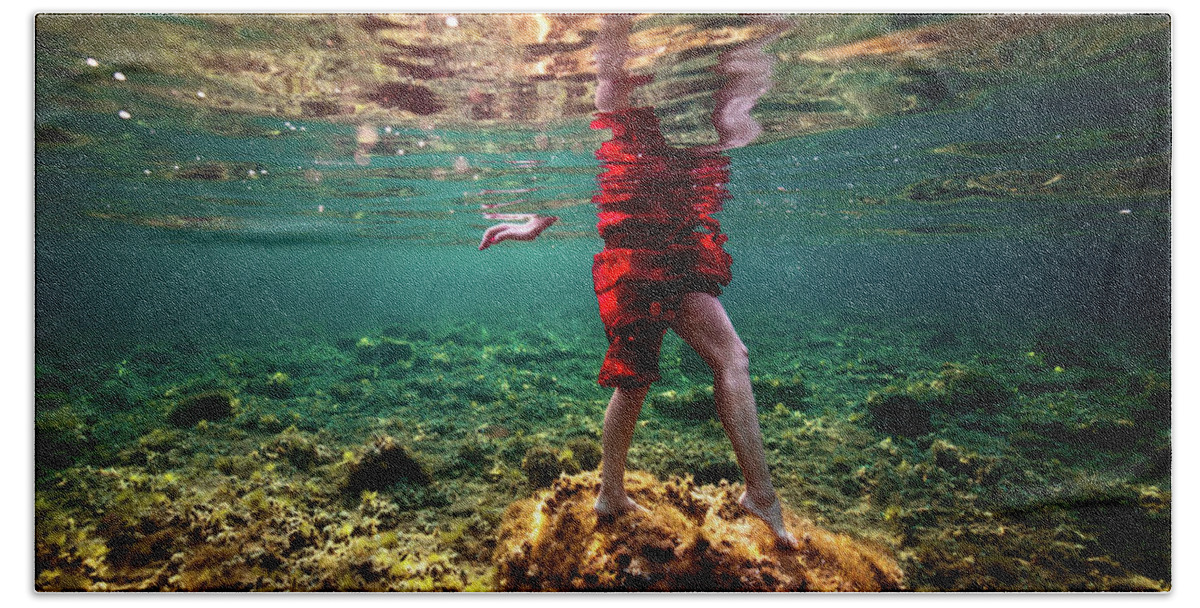 Underwater Bath Towel featuring the photograph Mermaid Legs by Gemma Silvestre