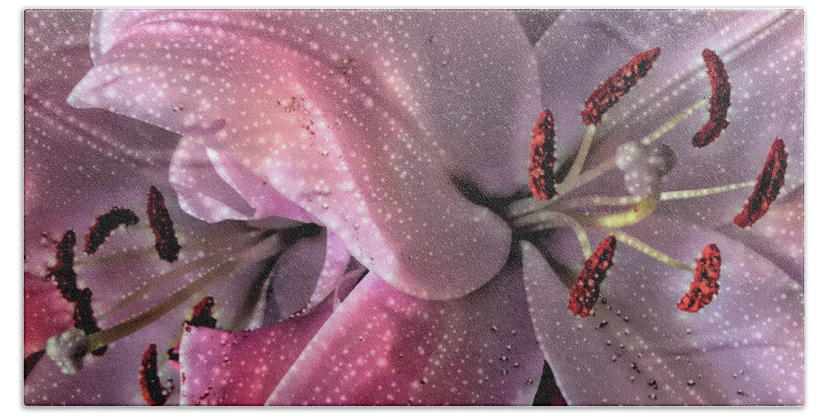 Photographs Hand Towel featuring the photograph Moisture on the Lillies by Pheasant Run Gallery