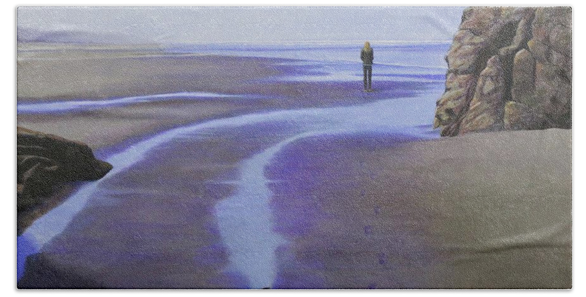 Kim Mcclinton Bath Towel featuring the painting Low Tide on Moonstone Beach by Kim McClinton