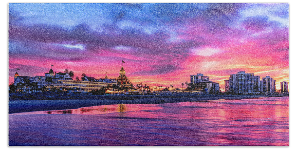 Hotel Del Coronado Hand Towel featuring the photograph Morning at the Del by Dan McGeorge