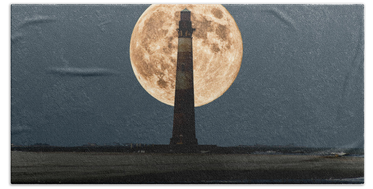 Morris Island Hand Towel featuring the photograph Morris Island Lighthouse Moonscape by Bill Barber