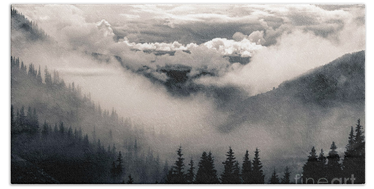 Mountains Hand Towel featuring the photograph Mountain Mist II by Mindy Sommers